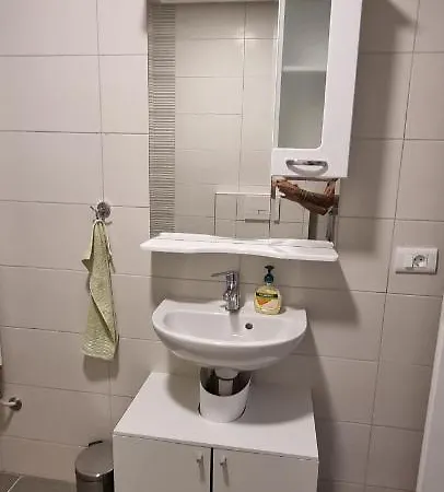 Apartment Svir Deluxe No 8 *